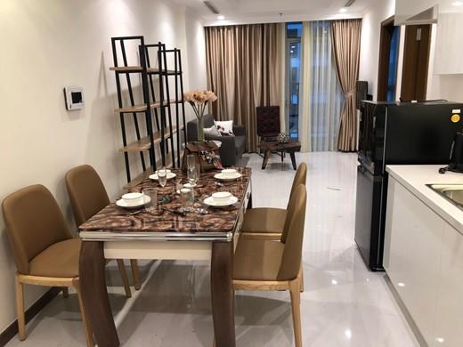 vinhomes central park apartment for rent in binh thanh district hcmc BT105L2486  (1)